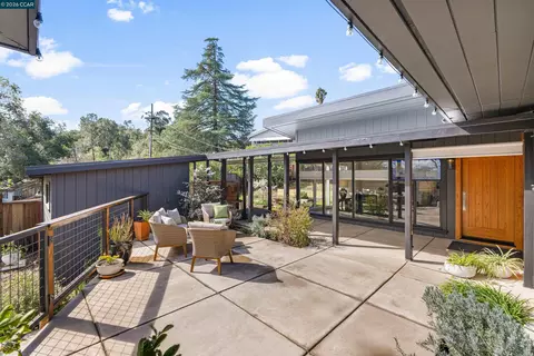 151 Montecito Cres, Walnut Creek, CA 94597 photo 1
