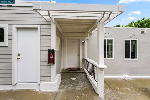 Other - 2220 S Crest Ave, Martinez, CA 94553 photo 1 of 6