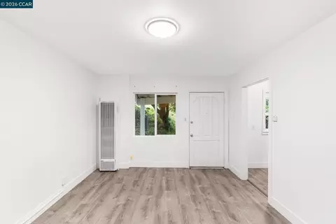 Living - 2220 S Crest Ave, Martinez, CA 94553 photo 1 of 3