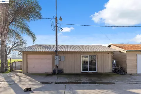 3601 W Simmons Rd, Turlock, CA 95380