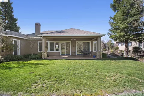 Exterior - 8 Rock Ridge Ct, Copperopolis, CA 95228 photo 8 of 10