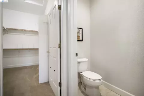 Entry Way - 8 Rock Ridge Ct, Copperopolis, CA 95228 photo 5 of 7