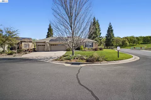 Exterior - 8 Rock Ridge Ct, Copperopolis, CA 95228 photo 2 of 10