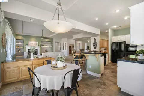 Dining - 8 Rock Ridge Ct, Copperopolis, CA 95228 photo 3 of 3
