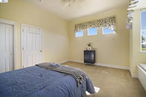 Bedroom - 8 Rock Ridge Ct, Copperopolis, CA 95228 photo 7 of 7