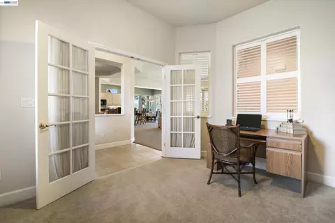 Entry Way - 8 Rock Ridge Ct, Copperopolis, CA 95228 photo 2 of 7