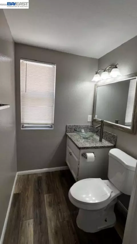 Bath - 2310 Lightcap St, Lancaster, CA 93535 photo 1 of 3