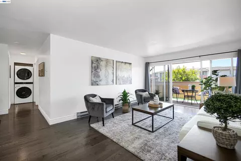 260 Industrial Pkwy #47, Hayward, CA 94544