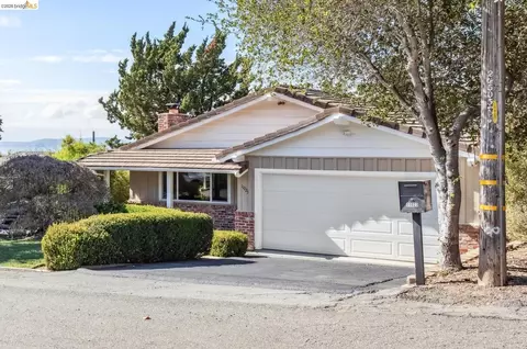11023 Cameron Ave, Oakland, CA 94605