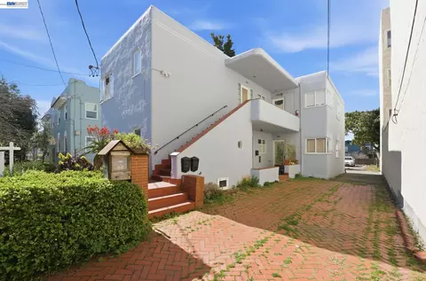 1682 Oxford St, Berkeley, CA 94709