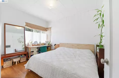 Bedroom - 1682 Oxford St, Berkeley, CA 94709 photo 2 of 7