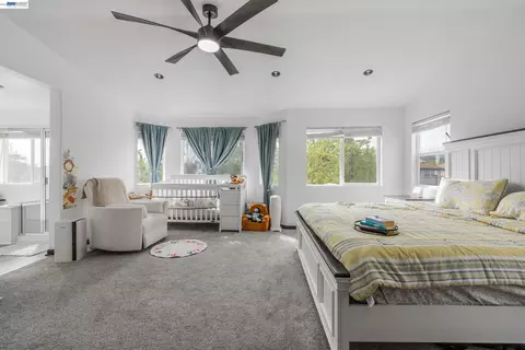 Bedroom - 2541 Rowe Dr, Fairfield, CA 94533 photo 4 of 6
