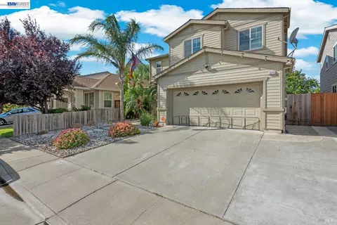 2541 Rowe Dr, Fairfield, CA 94533