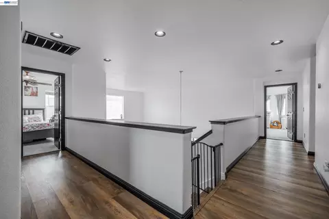 Entry Way - 2541 Rowe Dr, Fairfield, CA 94533 photo 3 of 4