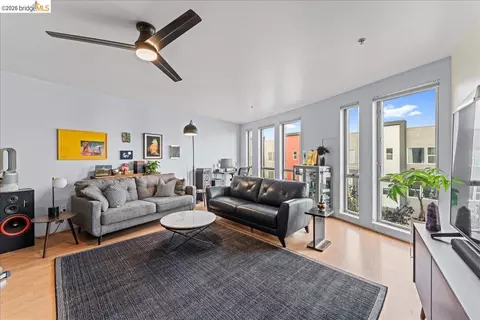 1201 Pine St #354, Oakland, CA 94607