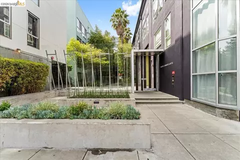 Exterior - 1201 Pine St #354, Oakland, CA 94607 photo 4 of 8