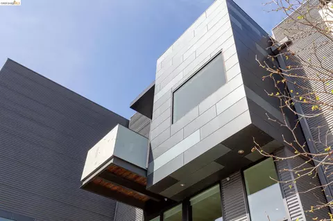 Exterior - 811 Folger Ave, Berkeley, CA 94710 photo 4 of 4