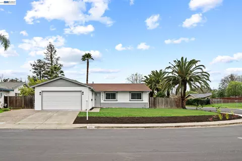 1602 Endriss Dr, Martinez, CA 94553 photo 1