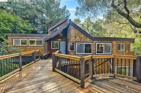 9 Wildwood Rd, Orinda, CA 94563