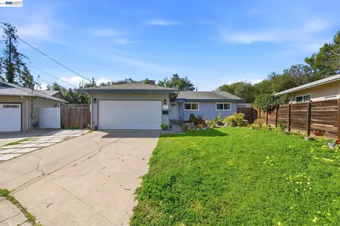 38467 Timpanogas Cir, Fremont, CA 94536