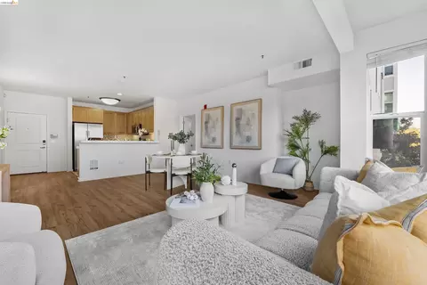 Living - 655 12th St #205, Oakland, CA 94607 photo 2 of 3