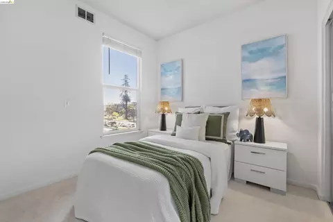 Bedroom - 655 12th St #205, Oakland, CA 94607 photo 4 of 6