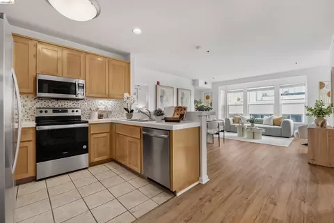 Kitchen - 655 12th St #205, Oakland, CA 94607 photo 1 of 4