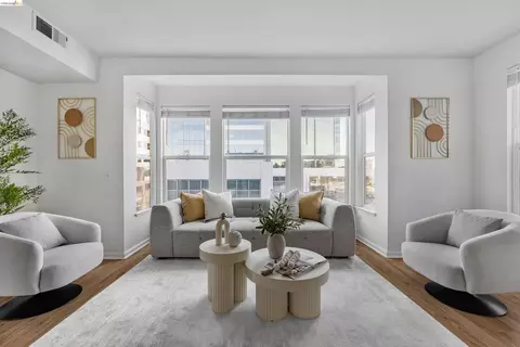 Living - 655 12th St #205, Oakland, CA 94607 photo 1 of 3