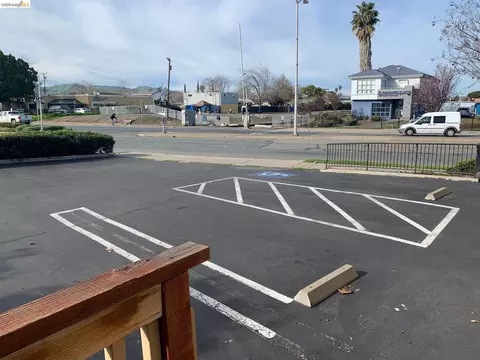 Exterior - 2 Belshaw St, Antioch, CA 94509 photo 4 of 4
