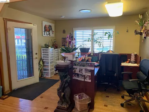 Entry Way - 2 Belshaw St, Antioch, CA 94509 photo 1 of 2