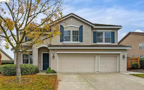 10914 Woodring Dr, Mather, CA 95655