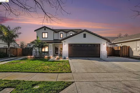 2013 Hedge Ave, Brentwood, CA 94513