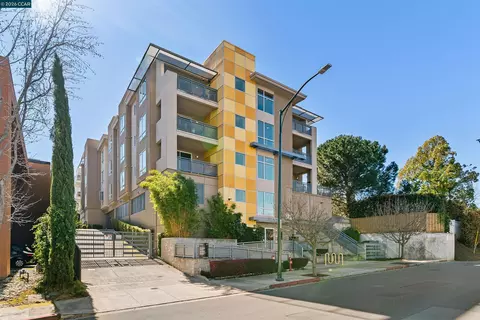 1727 Lacassie Ave #4B, Walnut Creek, CA 94596
