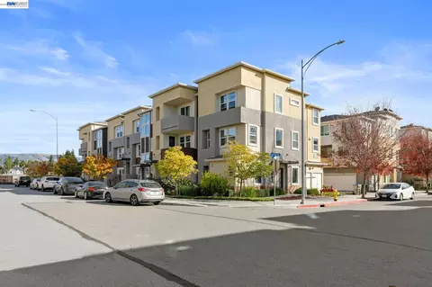 1038 Giacomo Ln, San Jose, CA 95131