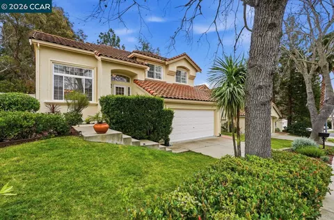 2175 Bluerock Cir, Concord, CA 94521
