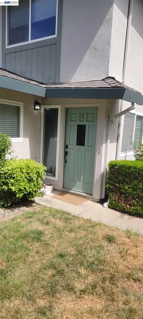 2341 Foothill Rd #3, Pleasanton, CA 94588
