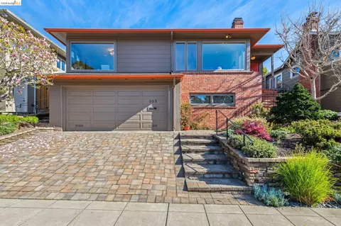 105 Arlington Ave, Kensington, CA 94707 photo 1