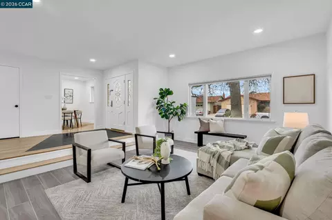 Living - 1548 Dianda Dr, Concord, CA 94521 photo 2 of 9
