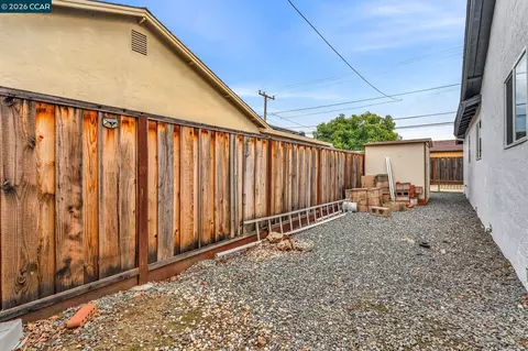 Exterior - 1548 Dianda Dr, Concord, CA 94521 photo 5 of 10