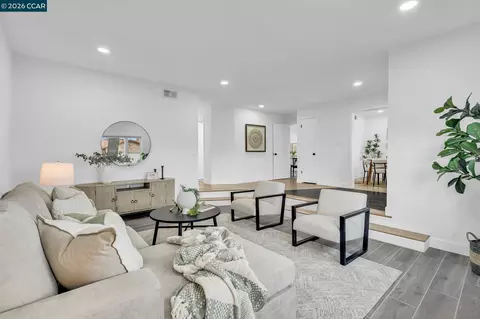 Living - 1548 Dianda Dr, Concord, CA 94521 photo 3 of 9