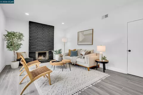 Living - 1548 Dianda Dr, Concord, CA 94521 photo 7 of 9