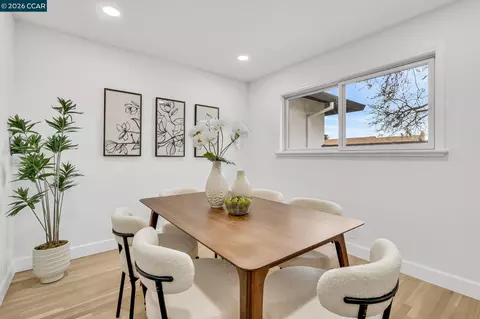Dining - 1548 Dianda Dr, Concord, CA 94521 photo 4 of 4