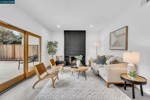 Living - 1548 Dianda Dr, Concord, CA 94521 photo 6 of 9