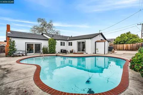 Exterior - 1548 Dianda Dr, Concord, CA 94521 photo 10 of 10