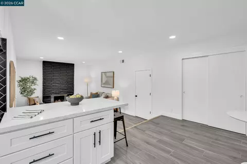 Kitchen - 1548 Dianda Dr, Concord, CA 94521 photo 5 of 5