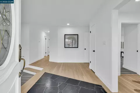 Entry Way - 1548 Dianda Dr, Concord, CA 94521 photo 2 of 4