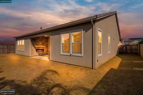Exterior - 1501 Empire Dr, Lodi, CA 95242 photo 9 of 9