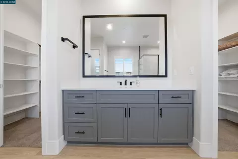 Entry Way - 1501 Empire Dr, Lodi, CA 95242 photo 5 of 5
