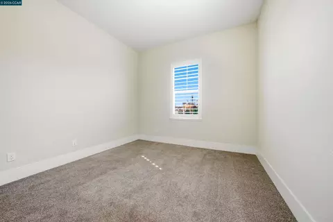 Bedroom - 1501 Empire Dr, Lodi, CA 95242 photo 5 of 5