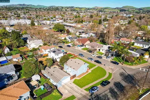 View/Area - 601 Russell St, Vallejo, CA 94591 photo 5 of 6